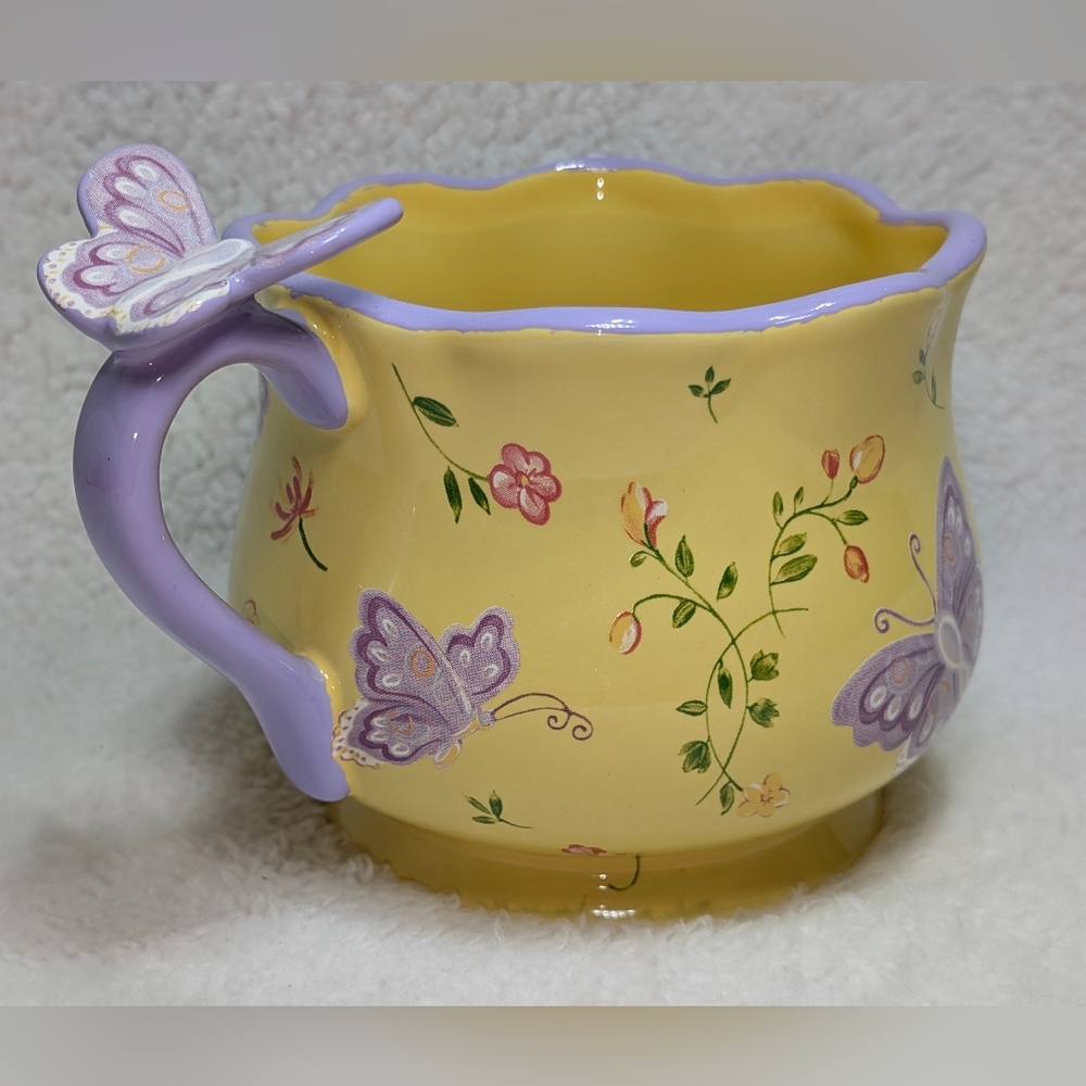 Teleflora Yellow Floral Butterfly Ceramic Mug Flower Pot 3-D Design Wavy Rim